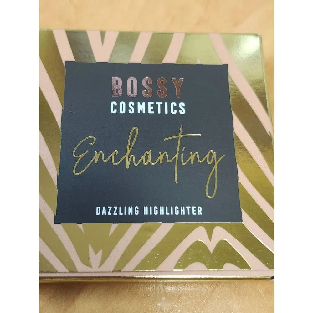 Bossy Cosmetics Extremely Bossy by Nature Dazzling Highlighter - Enchanting